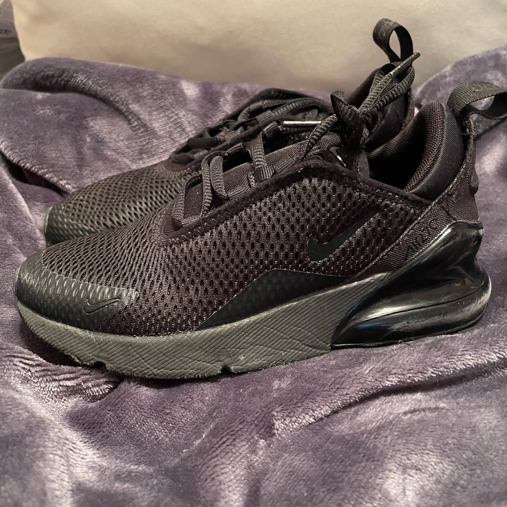 Air Max 270